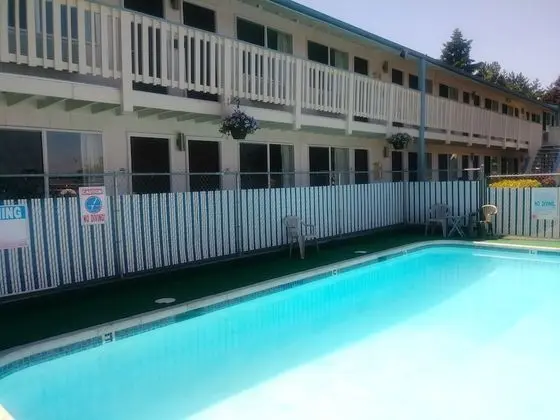 Anacortes Inn - Havuz