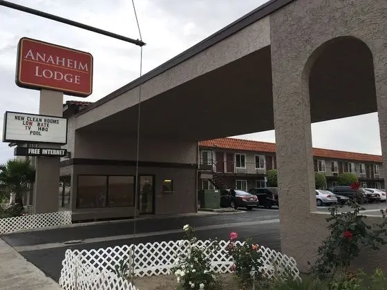 Anaheim Lodge - Near Adventure City