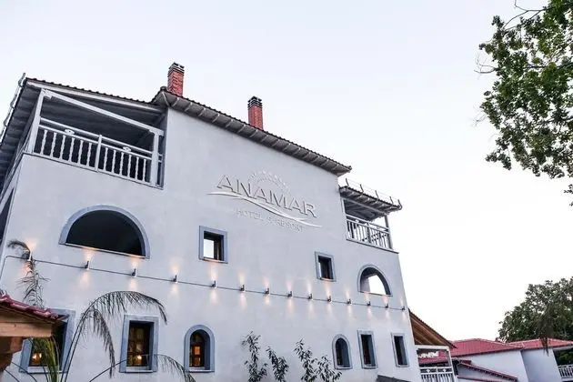 Anamar Pilio Resort