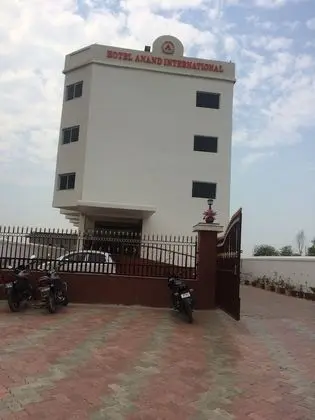 Hotel Anand International - Dış Mekan