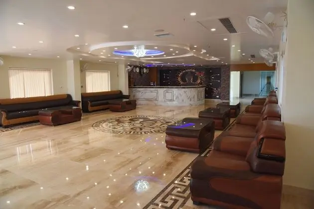 Hotel Anand International - Lobi