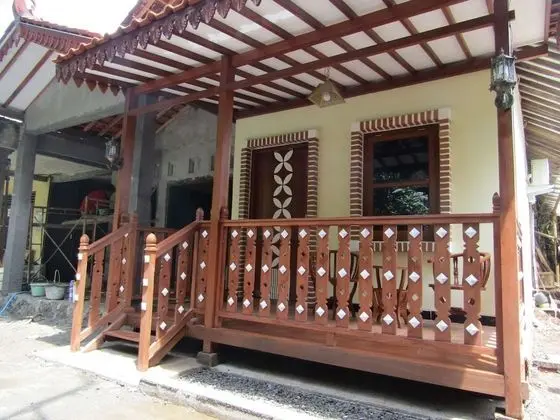 Anang Bed & Breakfast Syariah by Ndalem Beong - Dış Mekan