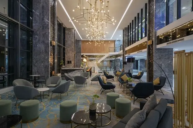 Anara Airport Hotel