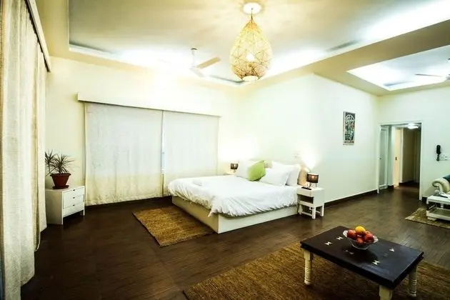 Anara Homes and Villas - GK II - Oda