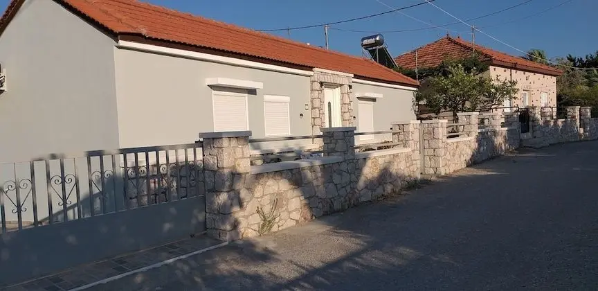 Anastasia's Holiday Home - Dış Mekan