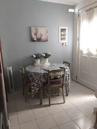 Anastasia's Holiday Home - Oda Düzeni
