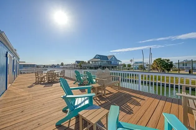 Anchor N Play in Sea Isle, On Canal, 5 Bdrms, Huge Deck, Beach Access, Pet - Öne Çıkan Resim