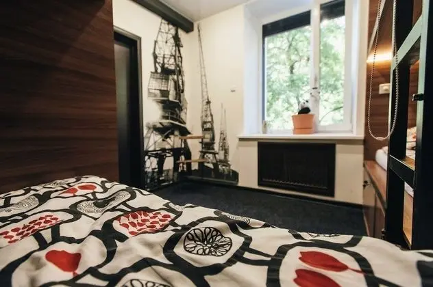 Anchor Park Capsule Hostel - Oda