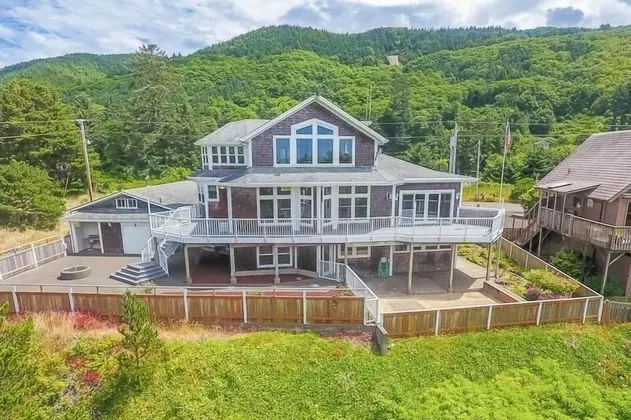 Anchors Aweigh Rockaway