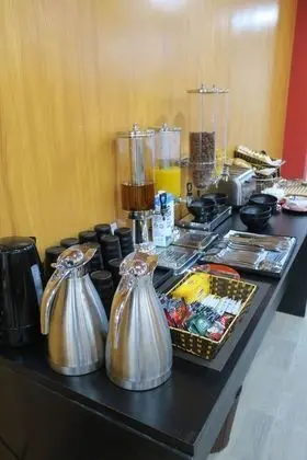 AncyrA TamTam Hotel by Continent - Near Hoan Kiem Lake - Yerinde Yemek