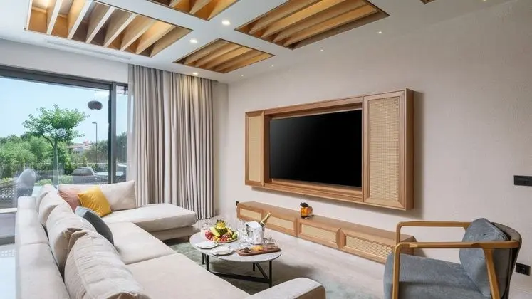 Anda Barut Collection - Oda