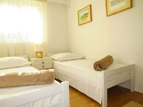 Anda - sea View - B1 - Oda