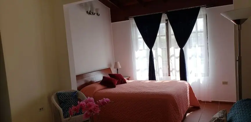 Andalucia Guest House - Oda