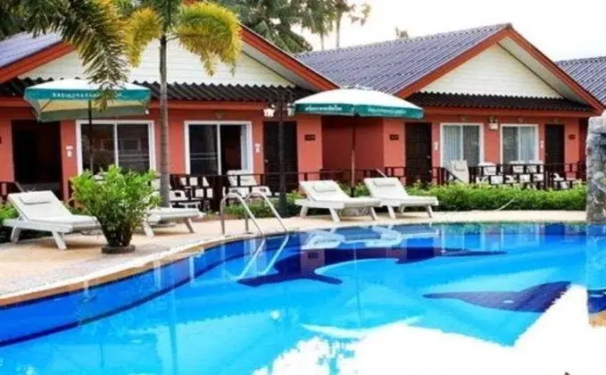 Andaman Seaside Resort Phuket - Havuz