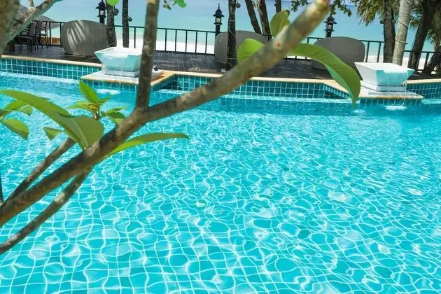 Andaman White Beach Resort - Havuz