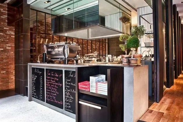 Andaz 5th Avenue-a concept by Hyatt