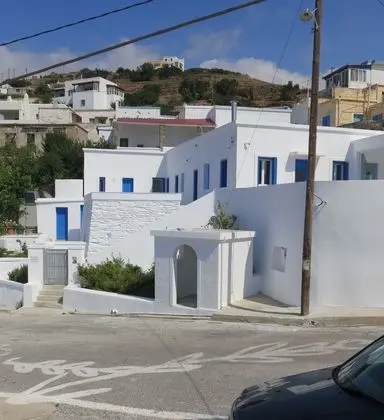 Andonis House in Pitrofos Andros Island - Dış Mekan