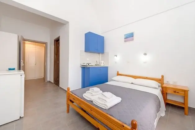 Andreas Studio Perissa in Santorini - Oda