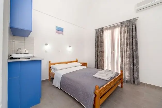 Andreas Studio Perissa in Santorini - Öne Çıkan Resim