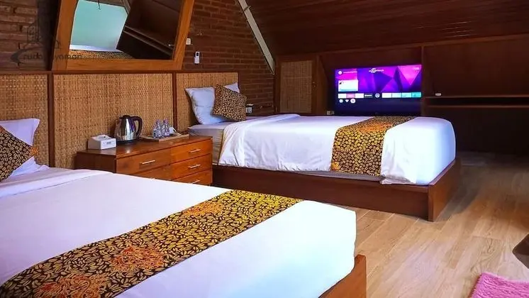 Andung Andung Villa and Resto