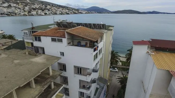 Andy Apartments - Dış Mekan