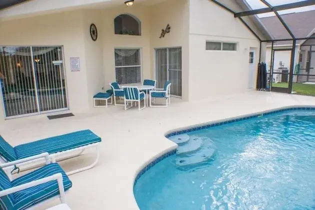 Andy's Westridge Villa