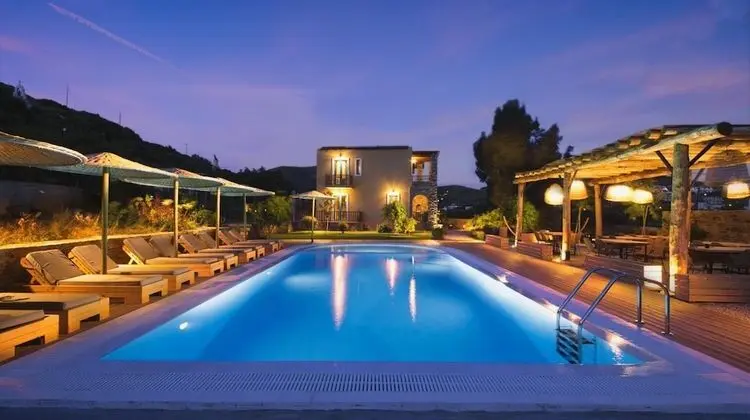 Anemoessa Luxury Villas - Havuz