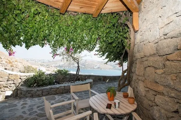 Villa Anemoessa Royal Violet with pool