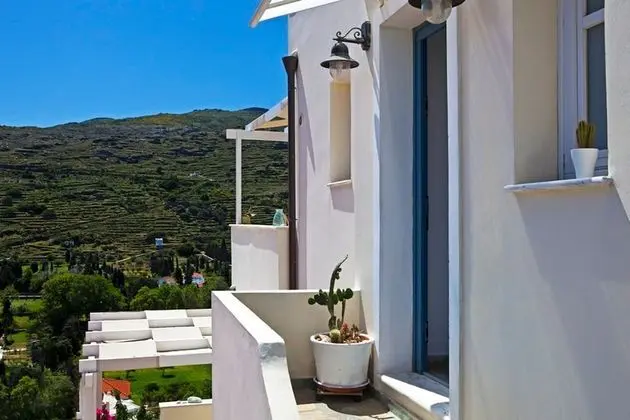 Anemomiloi Studios - Dış Mekan