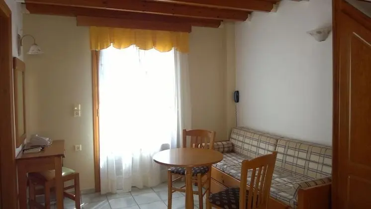 Anemomilos Suites - Oda Düzeni
