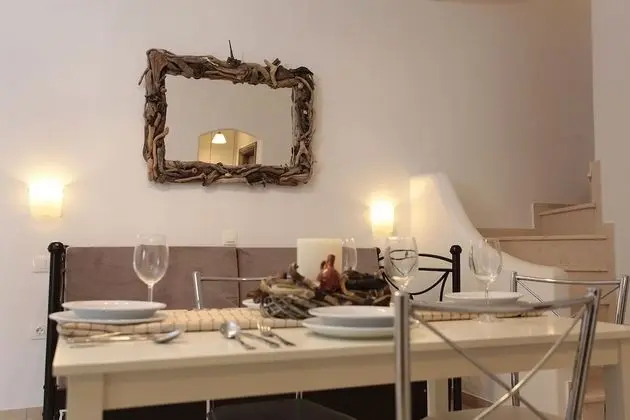 Anemonisia Deluxe Apartments & Mesonettes - Oda Düzeni
