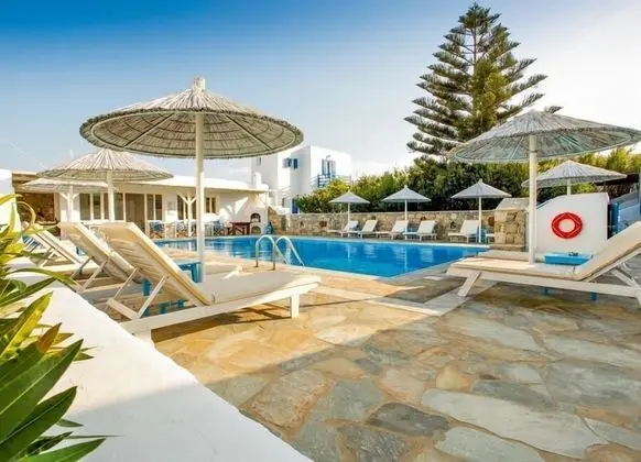 Anemos Studios & Apartments