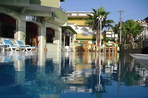 Anerissa Hotel