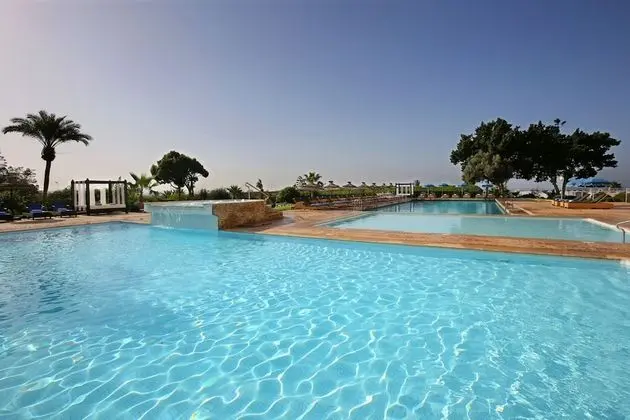 Anezi Tower Hotel - 1