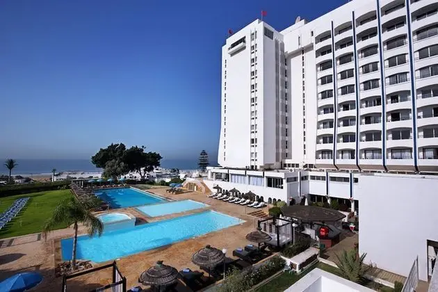 Anezi Tower Hotel - Dış Mekan