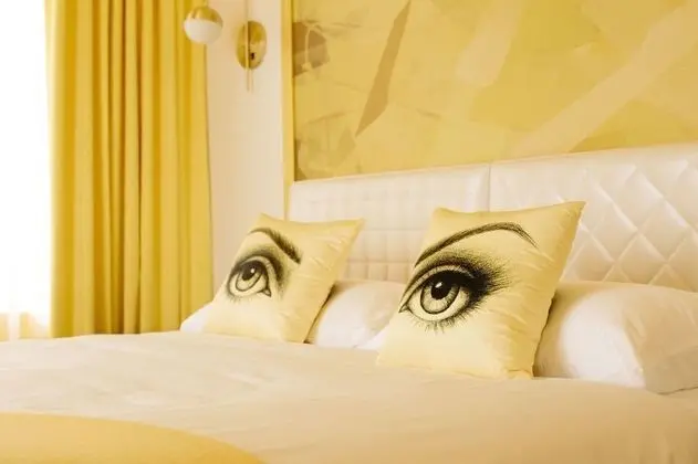 Angad Arts Hotel - Oda