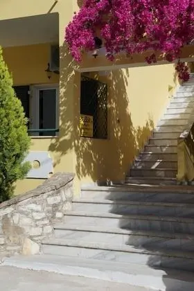 Angela Apartments - Dış Mekan