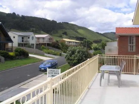 Angela'S Guest House