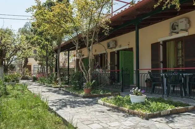 Angeliki Cozy Apartment by Konnect, centrally located in Syvota - Dış Mekan