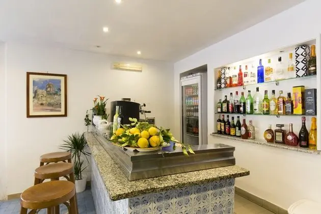 Angelina - Bar
