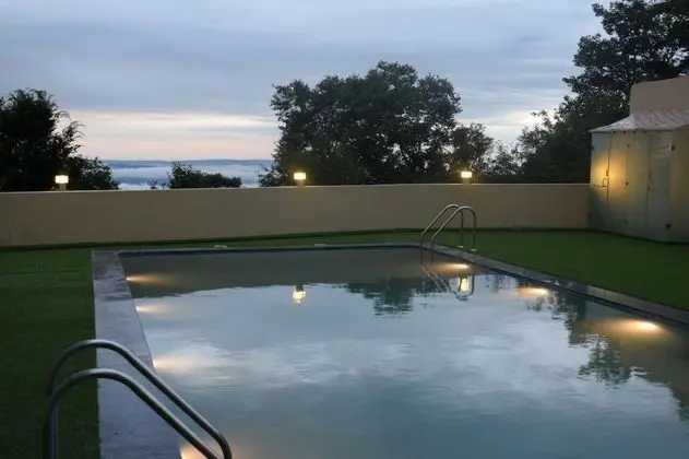 Angels Inn Resort