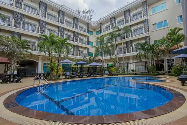 Angkor Holiday Hotel