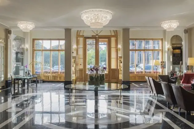 Angleterre Hotel - Lobi