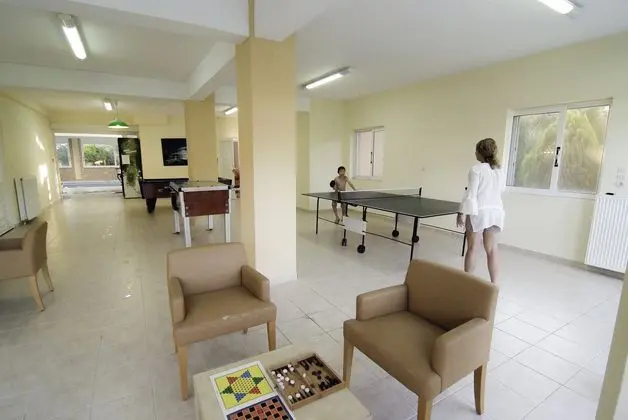 Anilio Plaza - Lobi