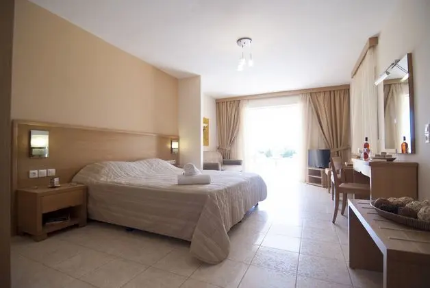 Anilio Plaza - Oda