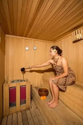 Aniniraka Resort & Spa - CHSE Certified - Spa