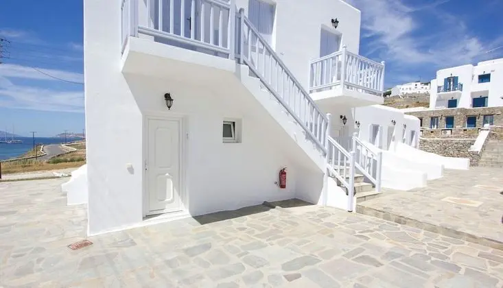 Anixi Studios - Dış Mekan