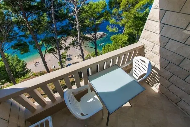 Anka - Amazing Location - SA3