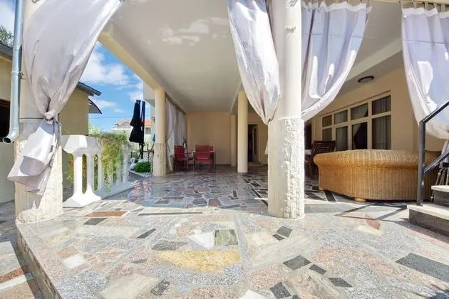 Anna Apartments Bibinje - Apartment 2