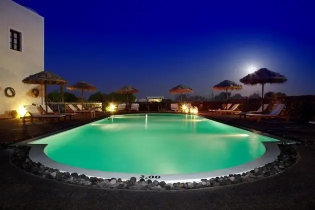 Anna Apartments - Genel